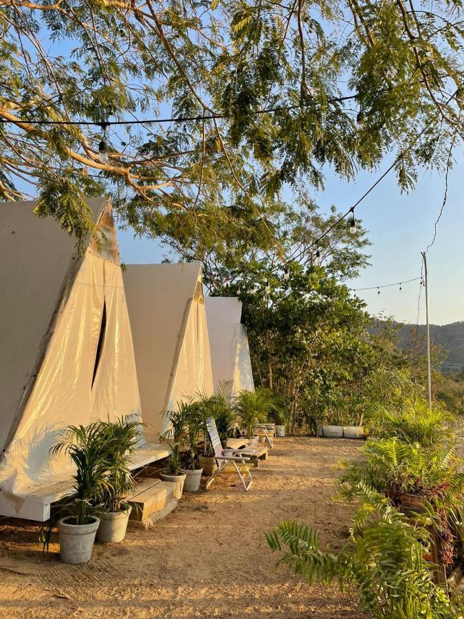Hotel Glamping Tepeyollotl Troncones Esterno foto